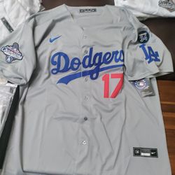 Dodgers gray # 17 Othani world champion 2025