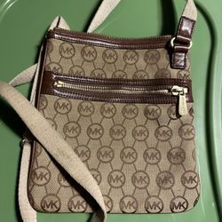 Micheal Kors 