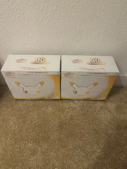 Pokémon 30th Celebration Elite Trainer Box - ME: 30th Celebration (30C)