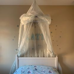Pottery Barn Kids Oversized Princess Canopy-Icy Blue
