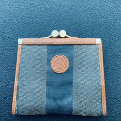 Vintage Fendi Pequin Kiss Lock Coin Wallet