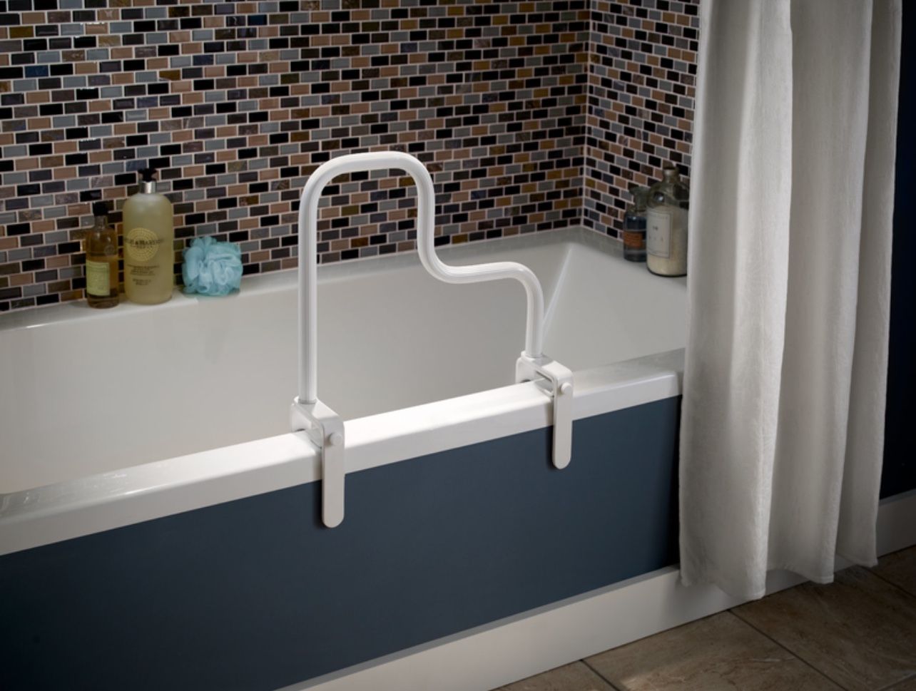 Grip Safety Bar for bathtub