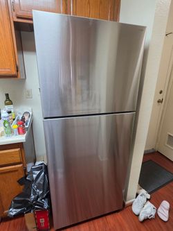 Samsubg fridge less than 1 year