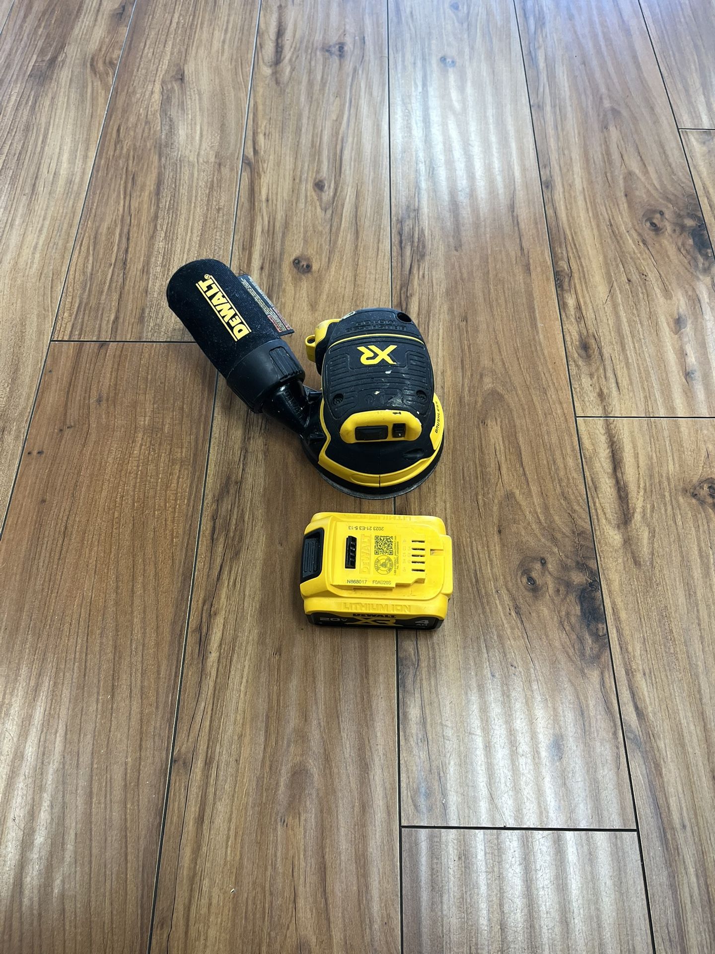 Dewalt DCW210 Tool, With Battery, In Used Condition