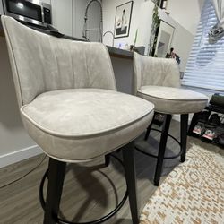 Swivel Counter Stools 26”