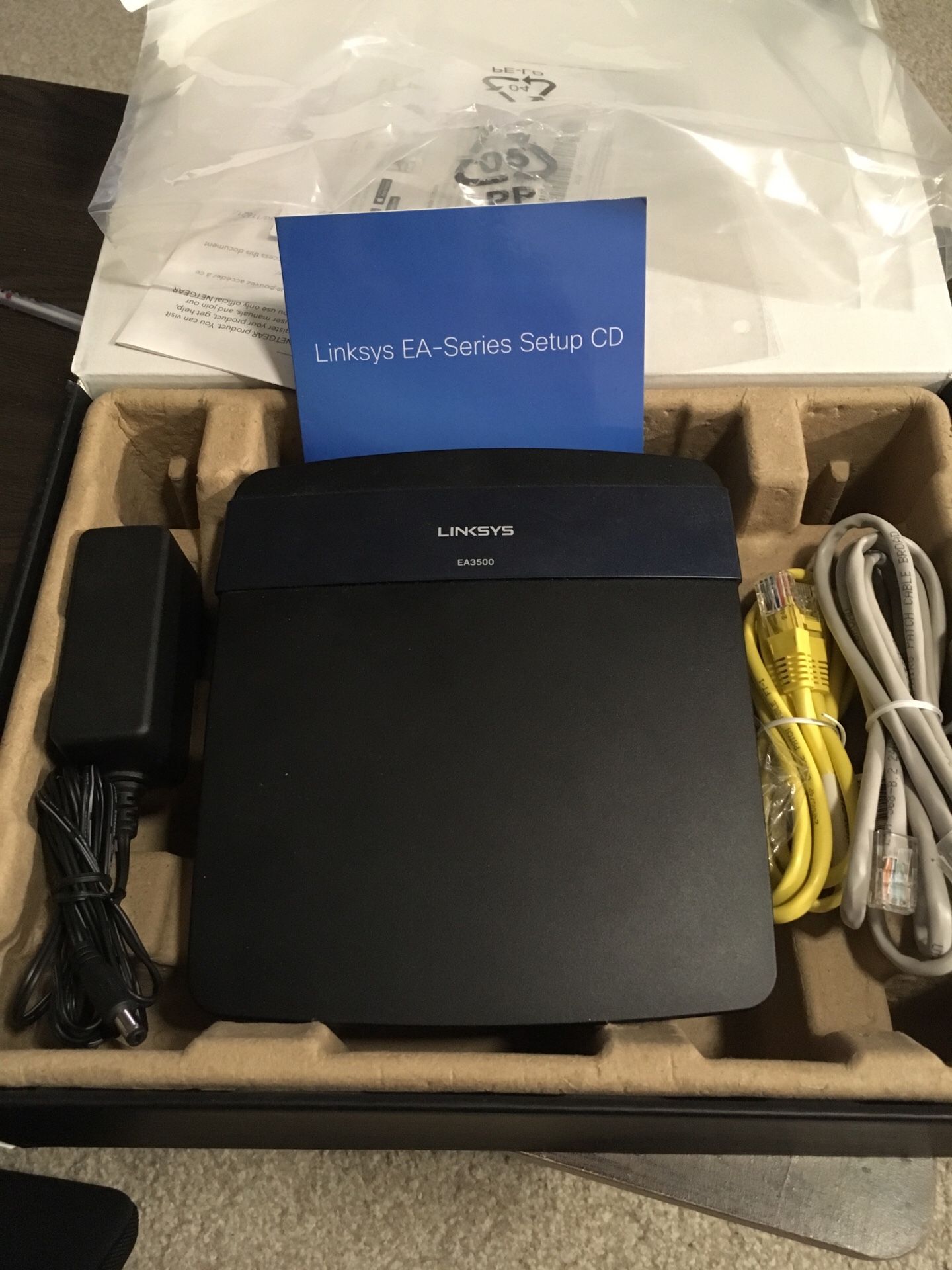 Linksys EA3500 WiFi router