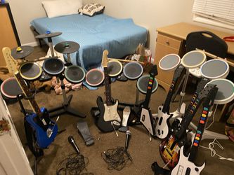 ROCK BAND ULTIMATE BUNDLE