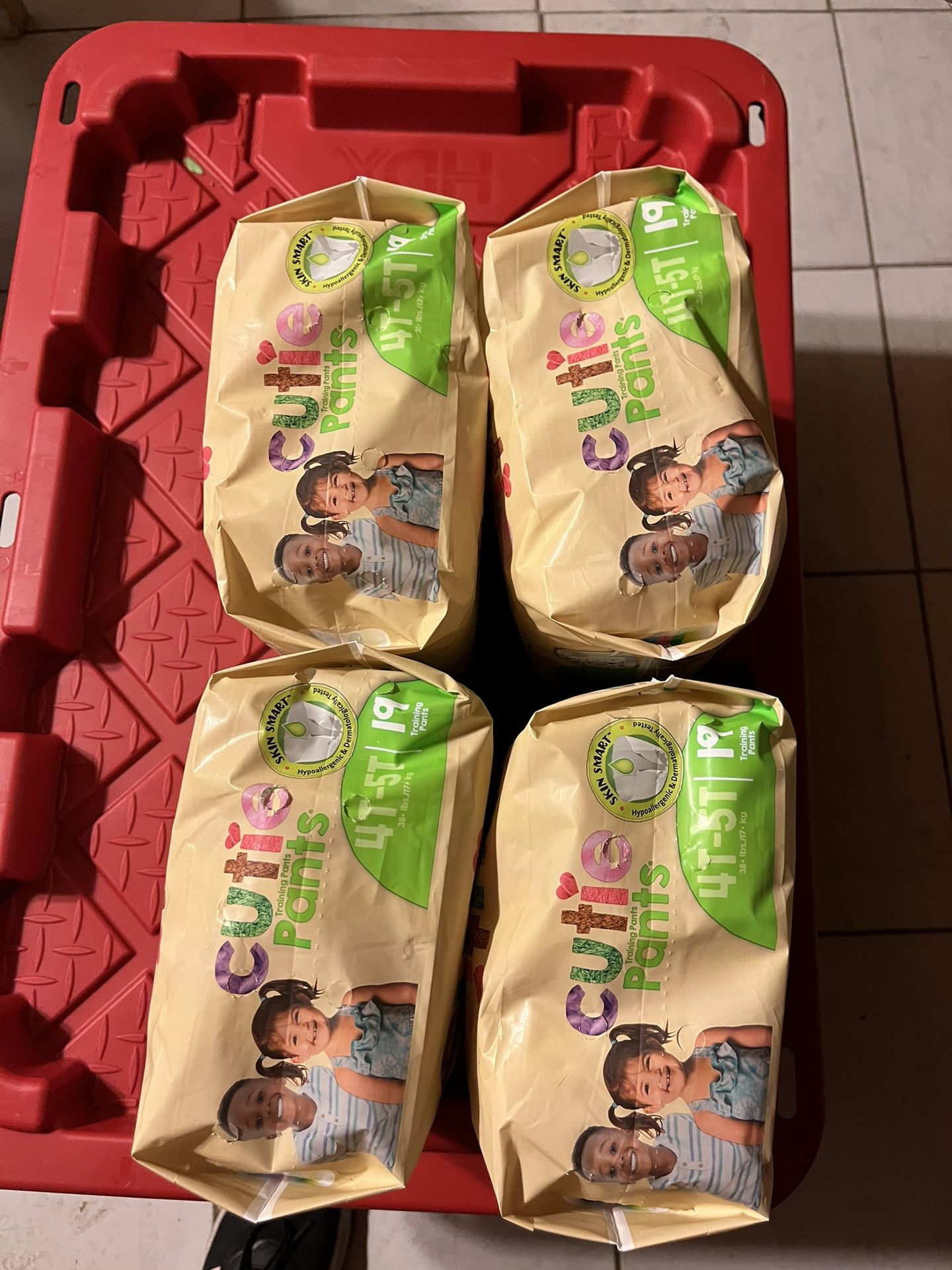 Diapers 4/5 4 Packs $20