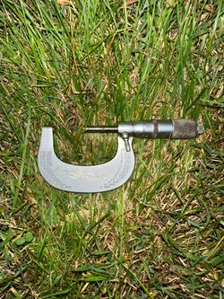 Central Tool Co. O-1" USA Vintage Machinist Micrometer