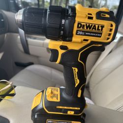 Dewalt Cordless Drill With Battery 