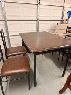 Dining Table Set with 4 Chairs