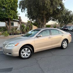 Toyota Camry 