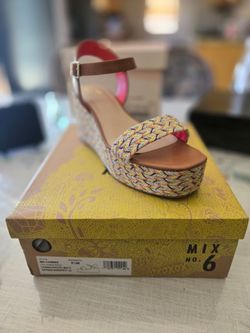 Mix No. 6 Cammie Platform Wedge Sandals