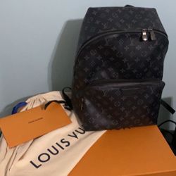 Louis Vuitton Discovery