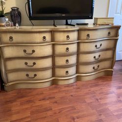 Beautiful antique dresser and two night stands
