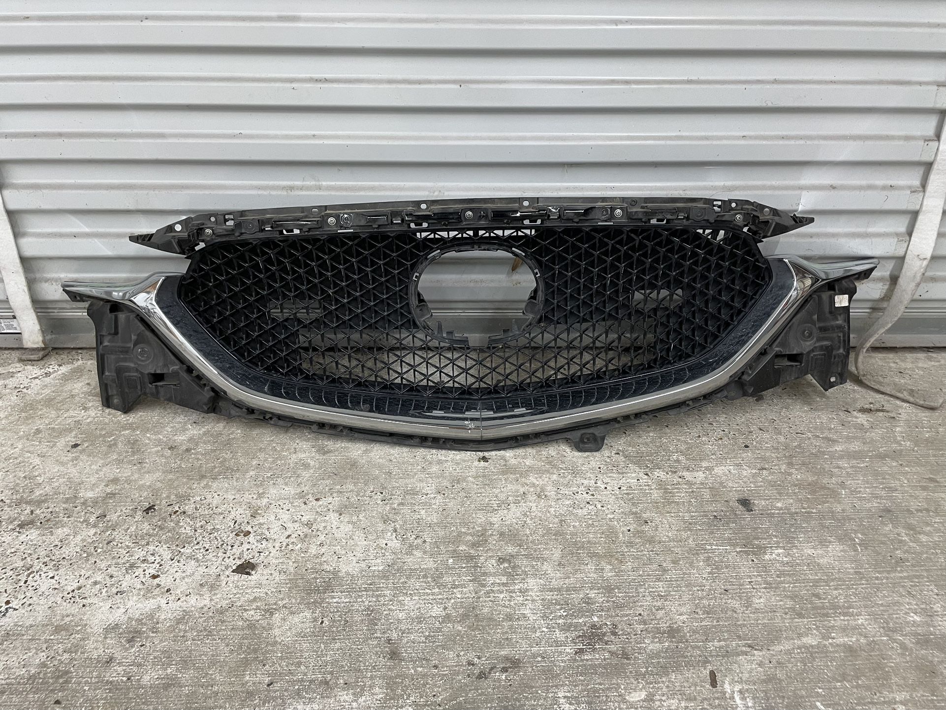 2017-2021 Mazda CX-5 CX5 Front Bumper Grille L Genuine OEM for Sale in ...