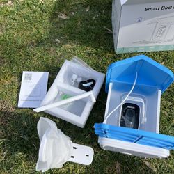 Smart Bird Feeder with Camera Solar Powered, AI Identify Bird Species 2.5k HD Auto Capture Bird Feeder Camera, Real Time Views and Notifications, Gift