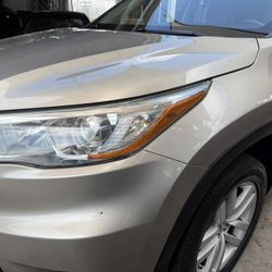 2016 Toyota Highlander 4 Cylinder Clean Title 100800