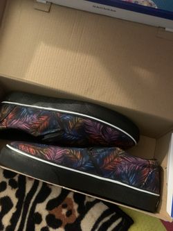 New shoes size 8.5