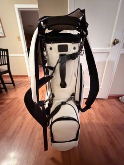 Caddy daddy 14 way rev core stand bag