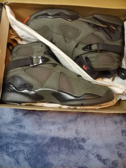 Jordan Retro Undefeated 8s Olive Green