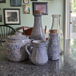Vintage RARE Western Stoneware Blue Speckled