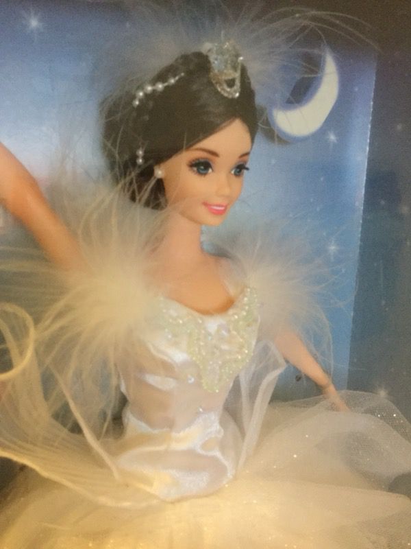 Swan Lake - Silver Lake Barbie / Collectors edition Ballet Series doll