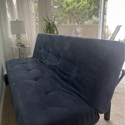 Blue Sofa futon 