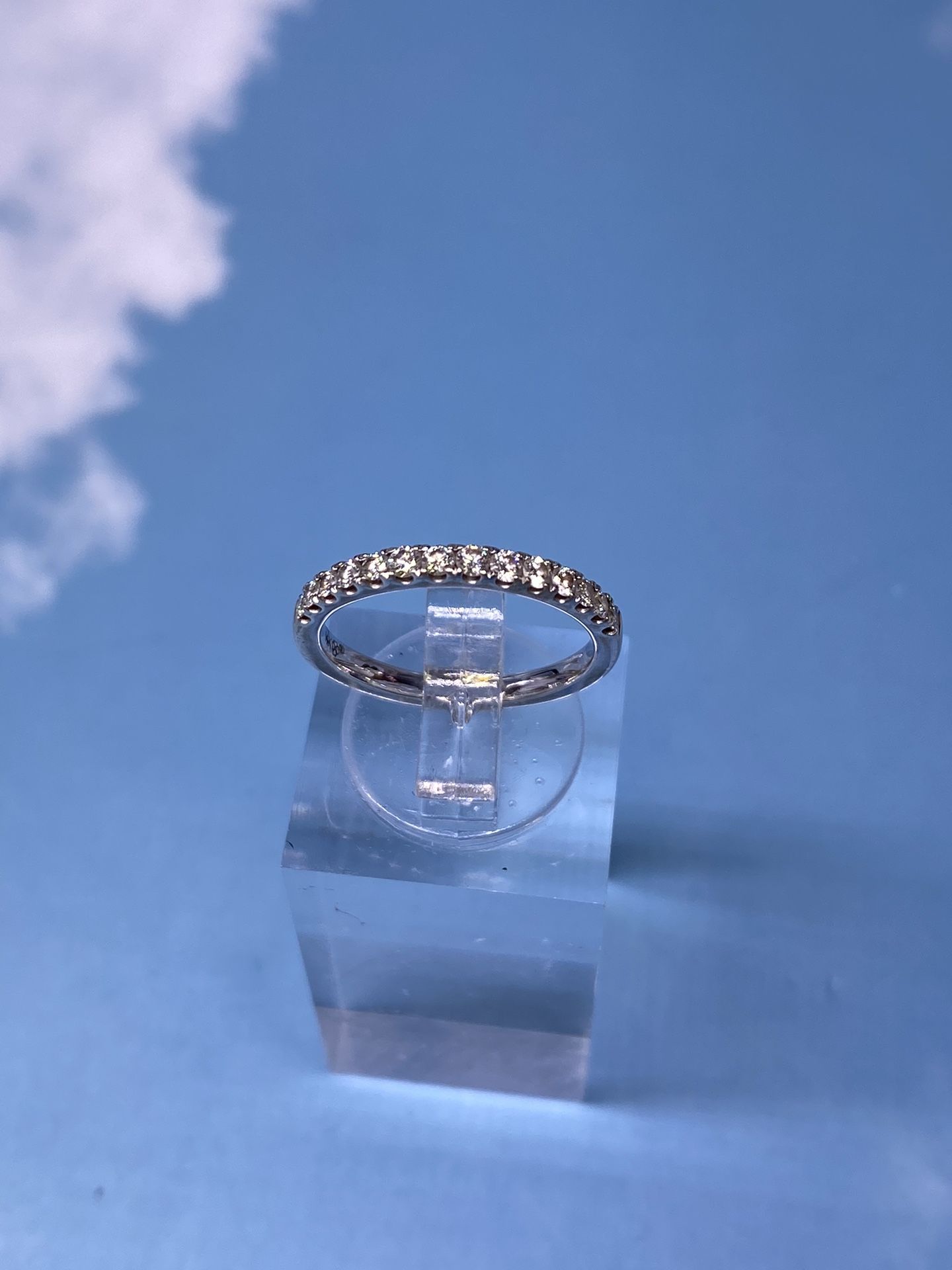 14k Diamond Wedding Band