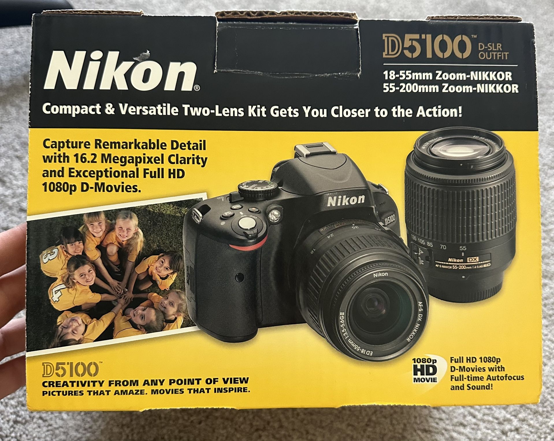 Nikon D5100 D-SLR Like New Camera With Extras