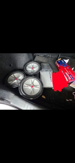 12 inch kickers and amps