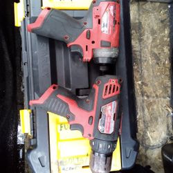 Milwaukee  3/8" Drill Driver & 1/4" Impact Driver 
