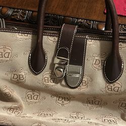 Dooney & Bourke