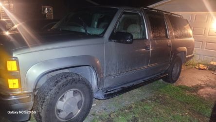 1999 Chevrolet Suburban