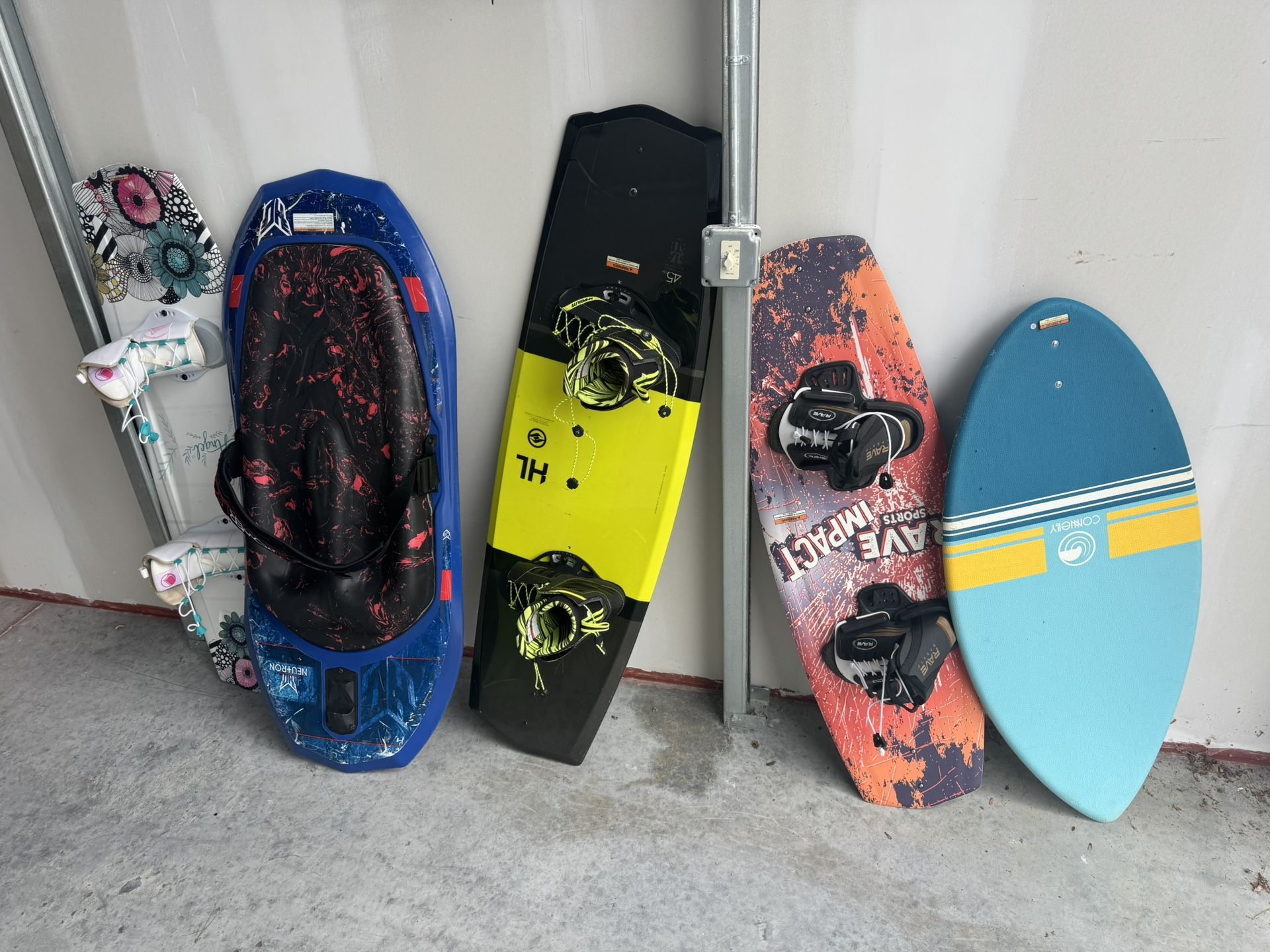 Wakeboards, Surfboard, Kneeboard
