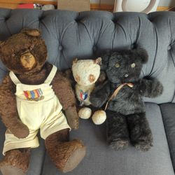 Vintage Teddy Bears (1940-50s)