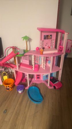 Barbie Dream House