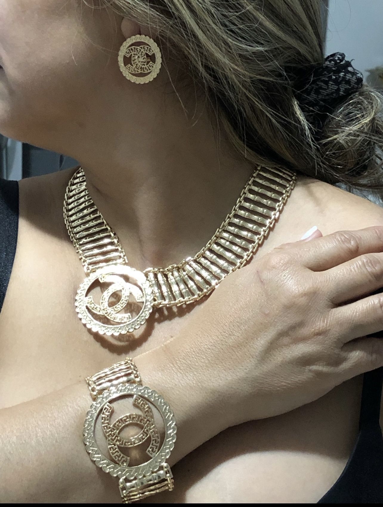 3 pcs set Gold plated jewelry Necklace, Bracelet, Earring.