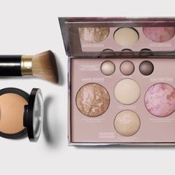 Baked Starter Kit - Full Coverage (3PC) Kit Includes: Full Face Palette, Full Coverage Foundation & Kabuki Brush