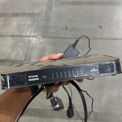 D- Link Gigabit Switch (16 Ports) 