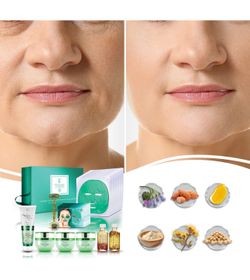 Green Botanical Facial Mask for Radiant Skin