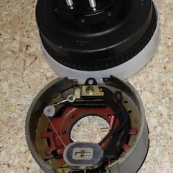 🔥 12K Trailer Hub + Drum + Electric Brake (Right Hand)
💰 $400