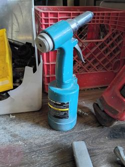Hydraulic Riveter Tool
