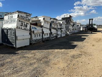 2022 Peterbilt Freightliner