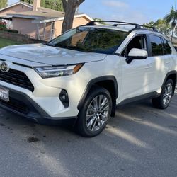 2022 Rav 4 XLE  