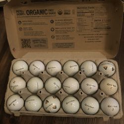 18 Taylormade Golf Balls
