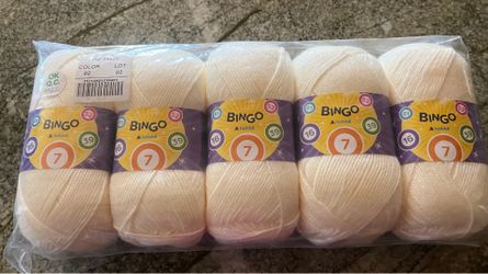 Hobbii yarn 5 skeins knit crochet