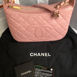 Classic Chanel Handbag/Shoulder Bag 