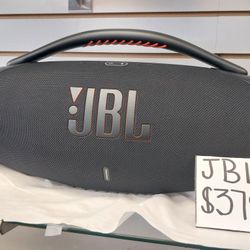 PARTY SPEAKER JBL with High Bass  Boombox3 For Just $379
