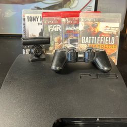 PS3 Bundle in Amazing Condition